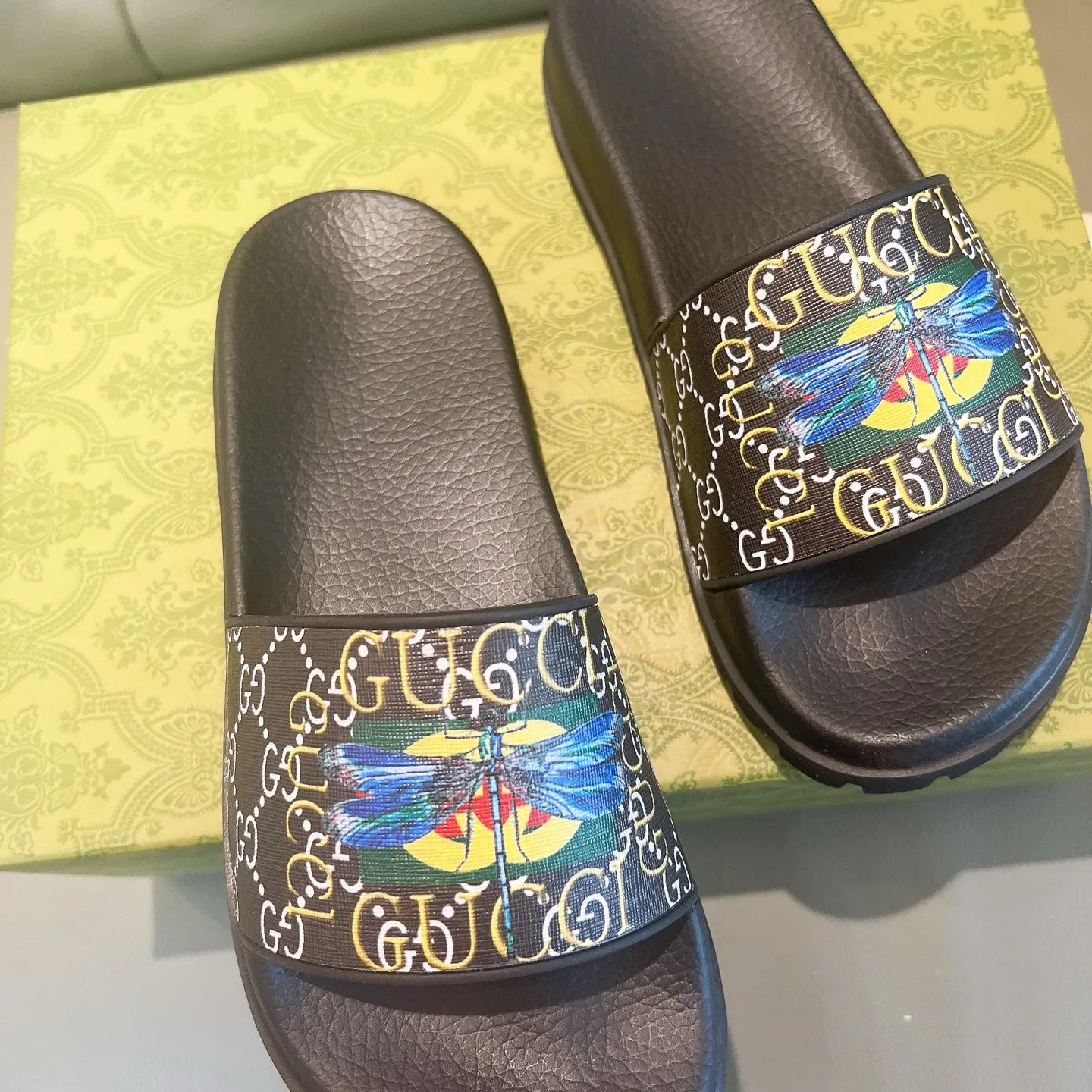 Men's Men's Shoes 130🐮🐮Gucci Gucci Slippers Gucci 2024 latest beach sandals slippers Original molding double G LOGO Original molding consistent Outsole: Men's Men's Shoes u double-layer outsole Size: 35-46
